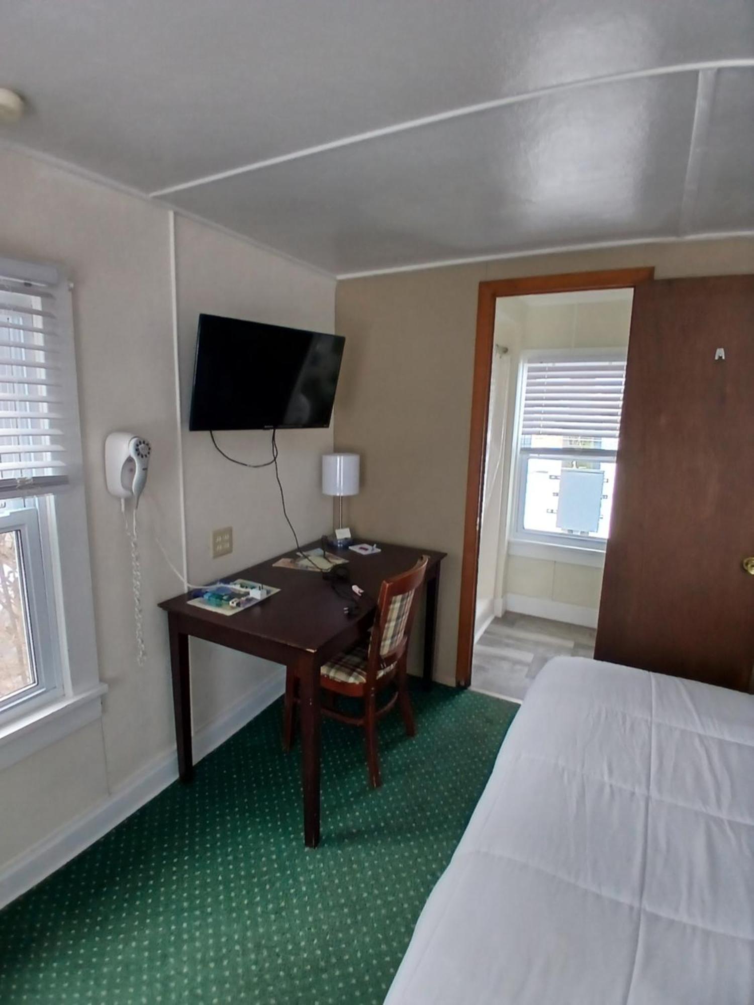 Plantation Motel Huron Exterior foto